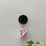 air jordan 1 | nike AJ1 | sneaker keychain | miniature box | sneaker collector | sneaker accessories | pink | white
