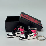 air jordan 1 | mini sneakers | keychain trend | Sneakerhead | nike AJ1 | reverse | pink | black | white