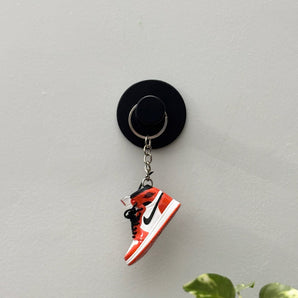 air jordan 1 | nike AJ1 | sneaker keychain | miniature box  | sneaker collector | sneaker accessories | orange | black | white | backbone