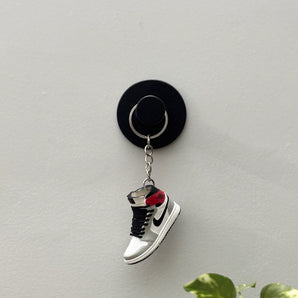 air jordan 1 | nike AJ1 | sneaker keychain | miniature box  | sneaker collector | sneaker accessories | union | red | black | grey