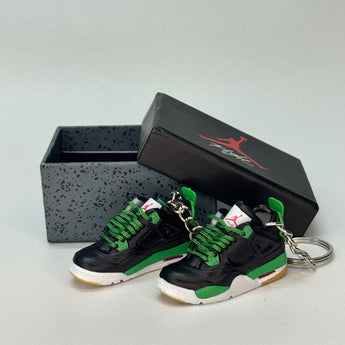 air jordan 4 | mini sneakers | keychain trend | Sneakerhead | nike AJ4 | green | pine | black
