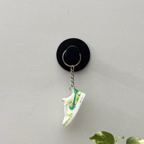 dunk low | nike dunk | sneaker keychain | miniature box  | sneaker collector | sneaker accessories | green | custom | white