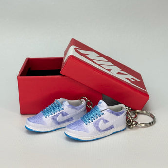 dunk | mini sneakers | keychain trend | Sneakerhead | nike dunk low | blue | white 
