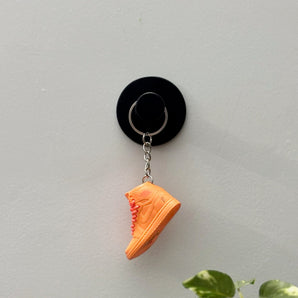 air jordan 1 | nike AJ1 | sneaker keychain | miniature box  | sneaker collector | sneaker accessories | orange | red